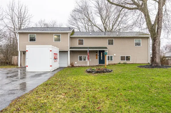 $274,900 | 17 Amsden Drive, Henrietta, NY 14623