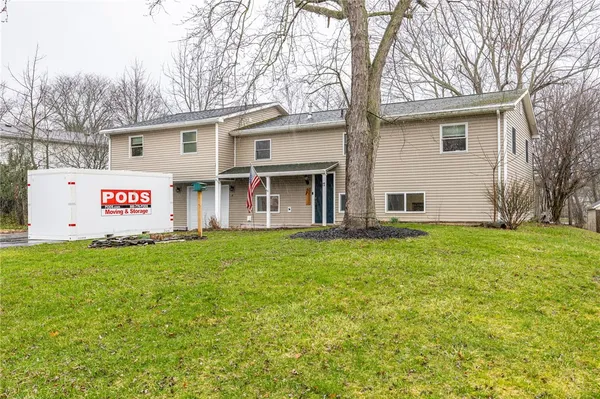 $274,900 | 17 Amsden Drive, Henrietta, NY 14623