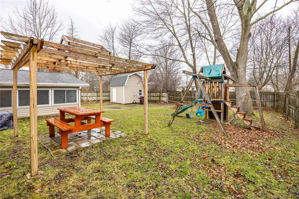 $274,900 | 17 Amsden Drive, Henrietta, NY 14623