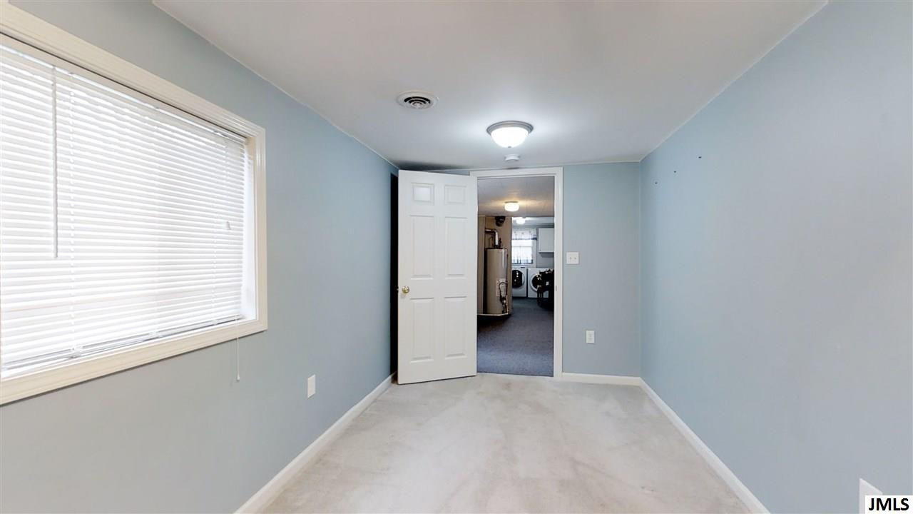129 Plymouth Road Jackson, MI 49201 - Photo 23 of 29 Photo 23