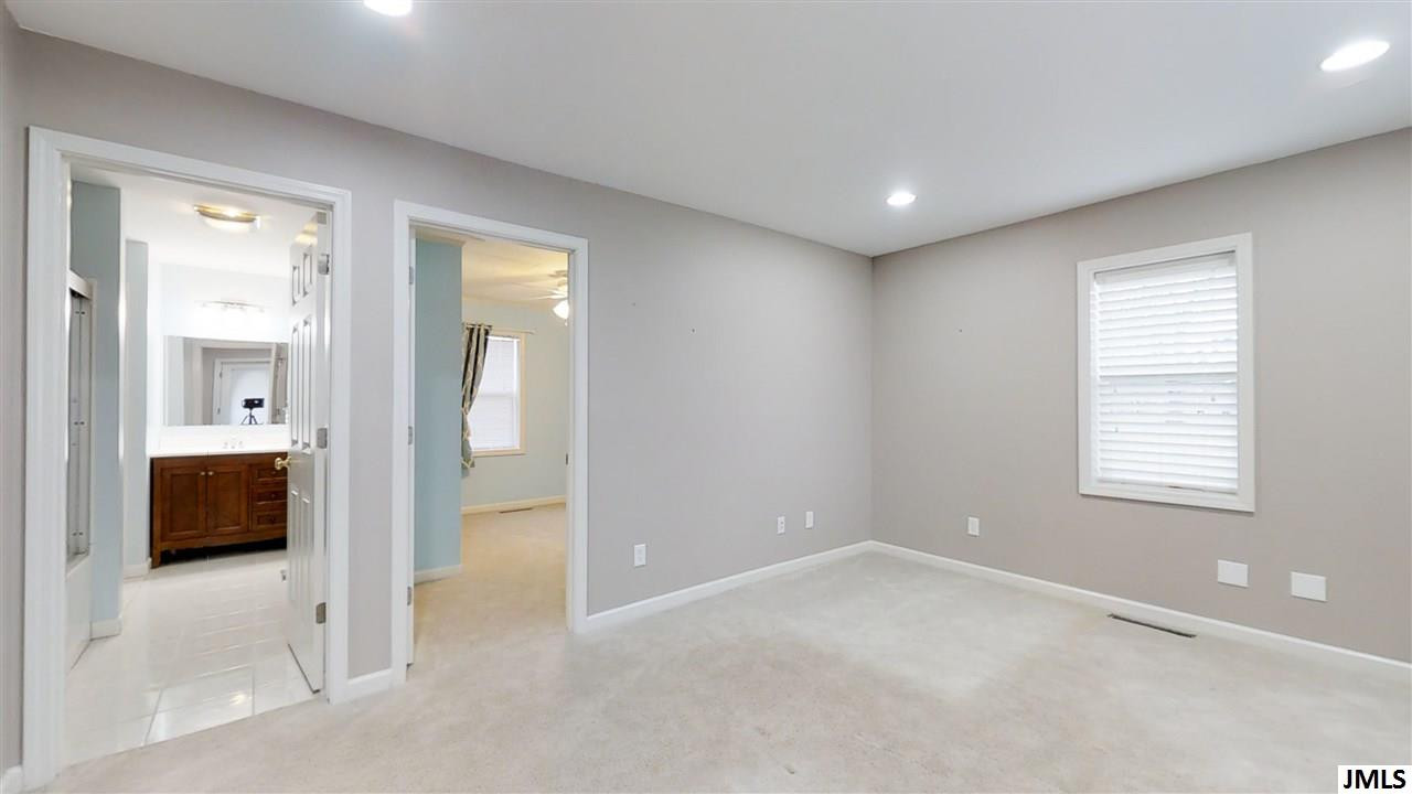 129 Plymouth Road Jackson, MI 49201 - Photo 6 of 29 Photo 6