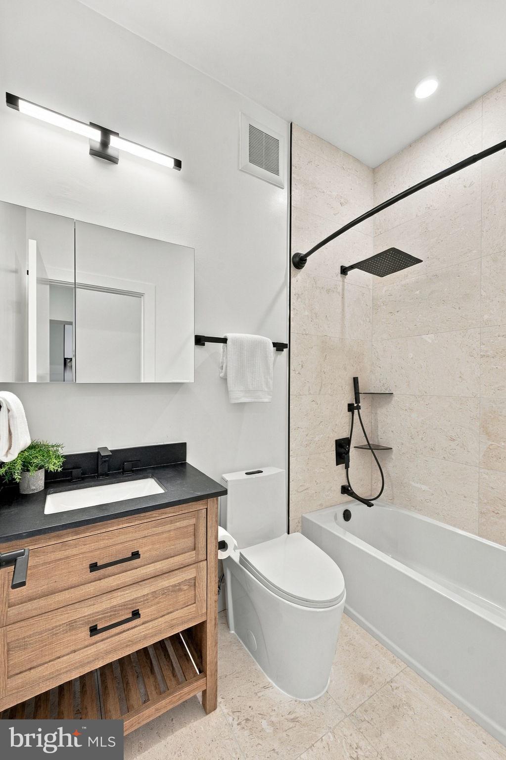 807 A Street Northeast, Unit 101 Washington, DC 20002 - Photo 23 of 26 Gallery Image 23