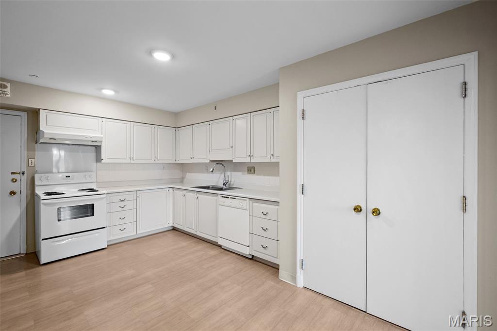 710 South Hanley Road, Unit 7B St. Louis, MO 63105 - Photo 12 of 28