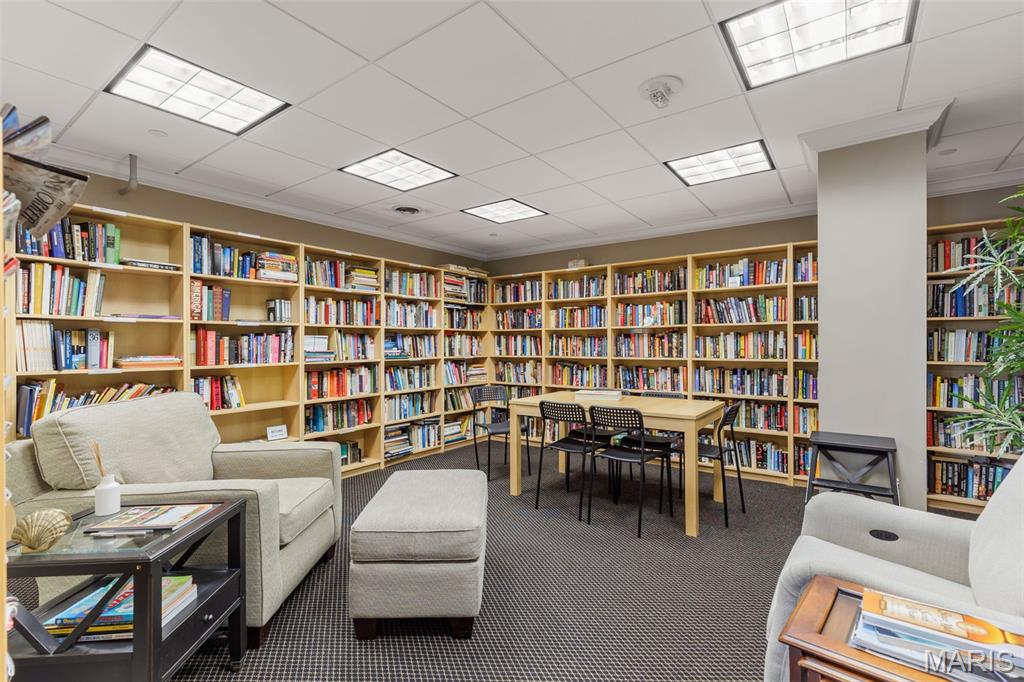 710 South Hanley Road, Unit 7B St. Louis, MO 63105 - Photo 19 of 25