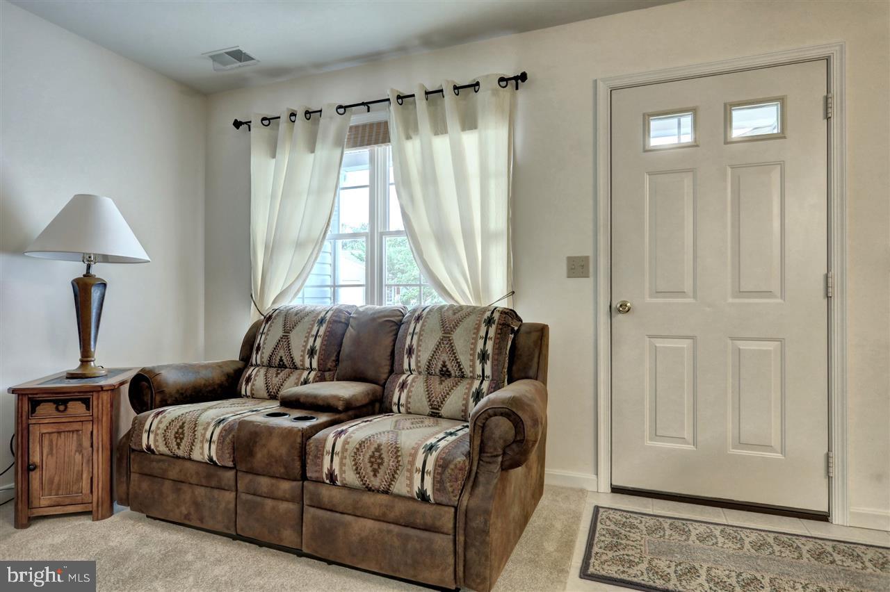 3076 Lakefield Road York, PA 17402 - Photo 13 of 24 Gallery Image 13
