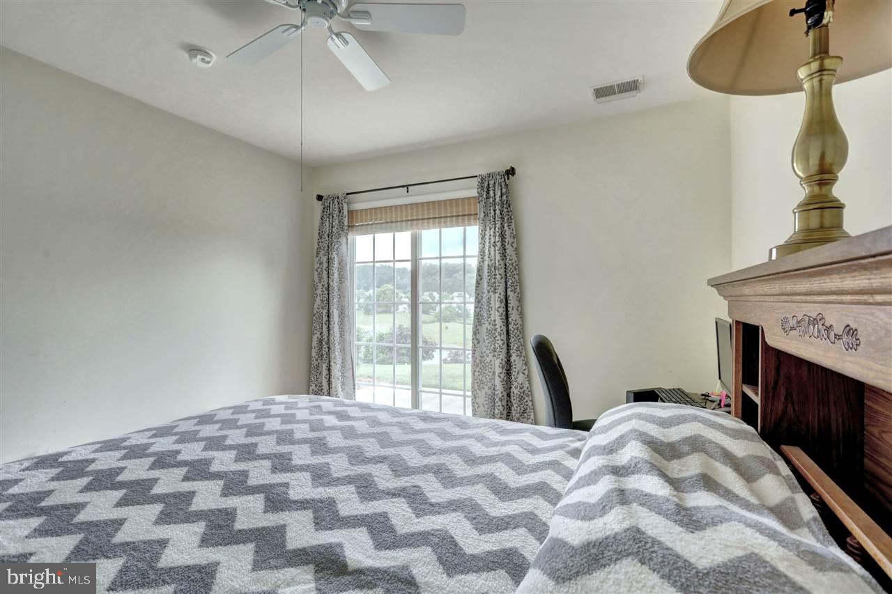 3076 Lakefield Road York, PA 17402 - Photo 22 of 24 Gallery Image 22
