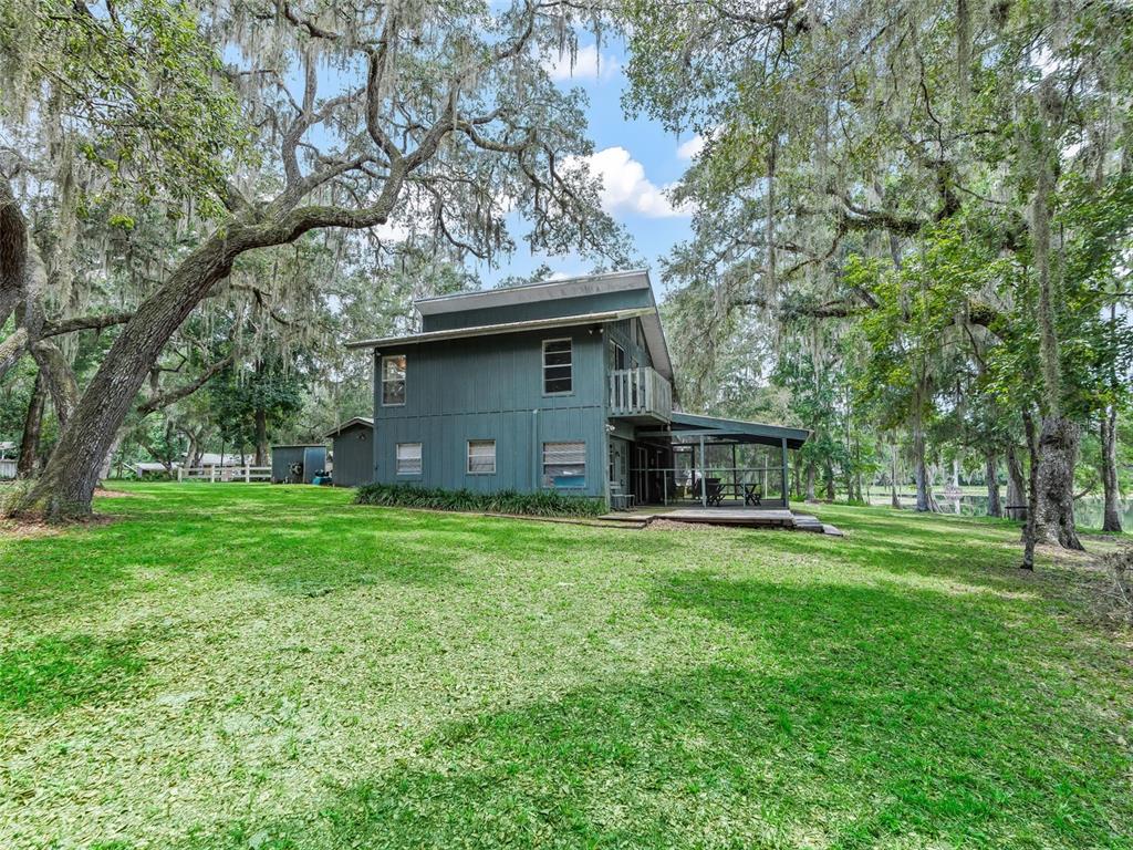 10518 Southwest 64th Avenue Bushnell, FL 33513 - Photo 34 of 46