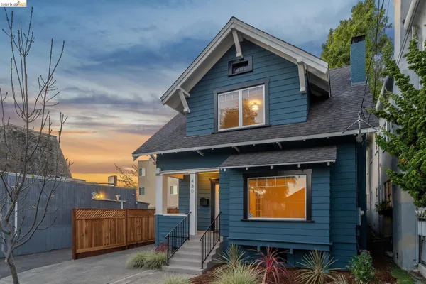 $895,000 | 480 61st Street, Oakland, CA 94609