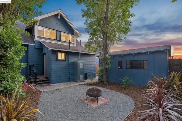 $895,000 | 480 61st Street, Oakland, CA 94609