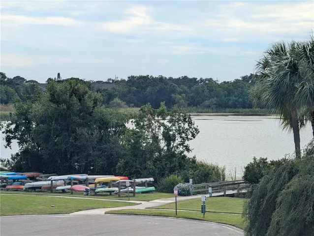 a view of a terrace with sky view