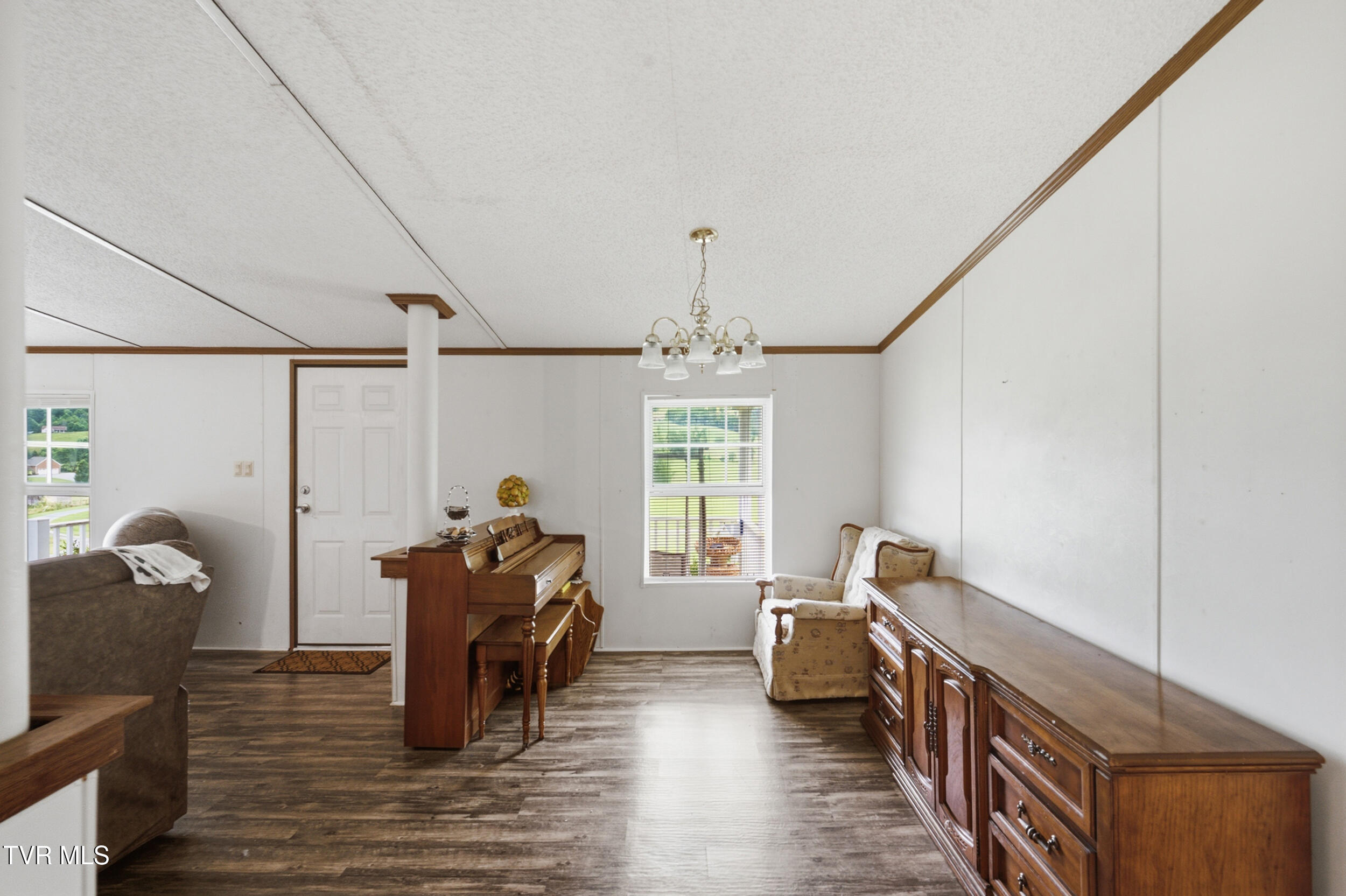 12018 Dettor Road Bristol, VA 24202 - Photo 22 of 26 dsc_0916