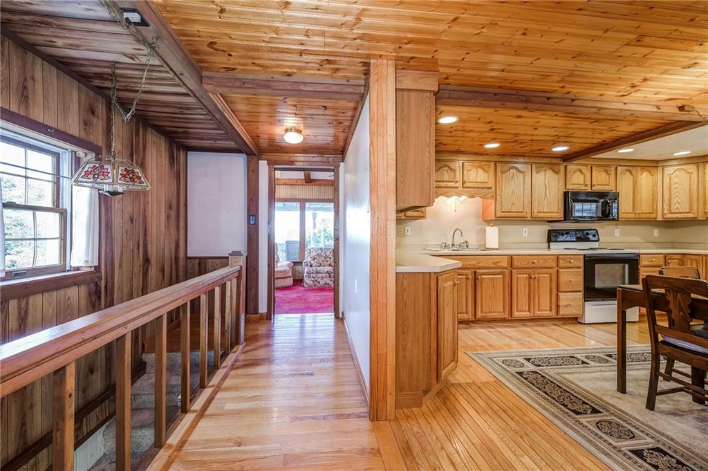 368 Locust Hill Road Cheswick, PA 15024 - Photo 8 of 25 Gallery Image 8