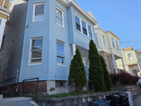 $2,300 | 18 Michigan Avenue, Paterson, NJ 07503