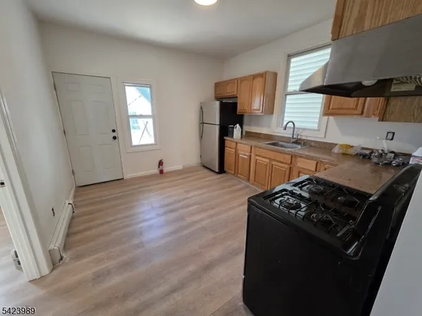 $2,300 | 18 Michigan Avenue, Paterson, NJ 07503