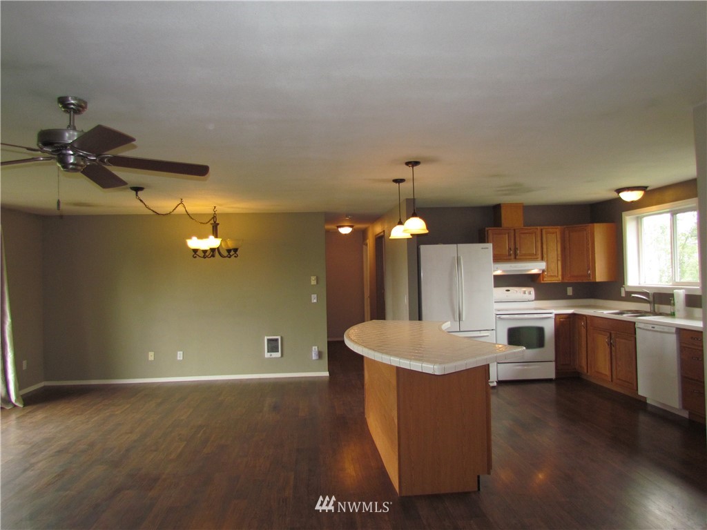 204 Carlsborg Road Sequim, WA 98382 - Photo 4 of 22