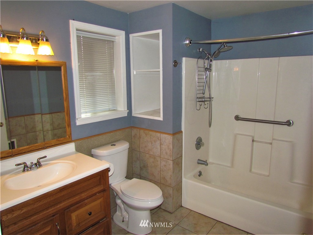 204 Carlsborg Road Sequim, WA 98382 - Photo 8 of 22
