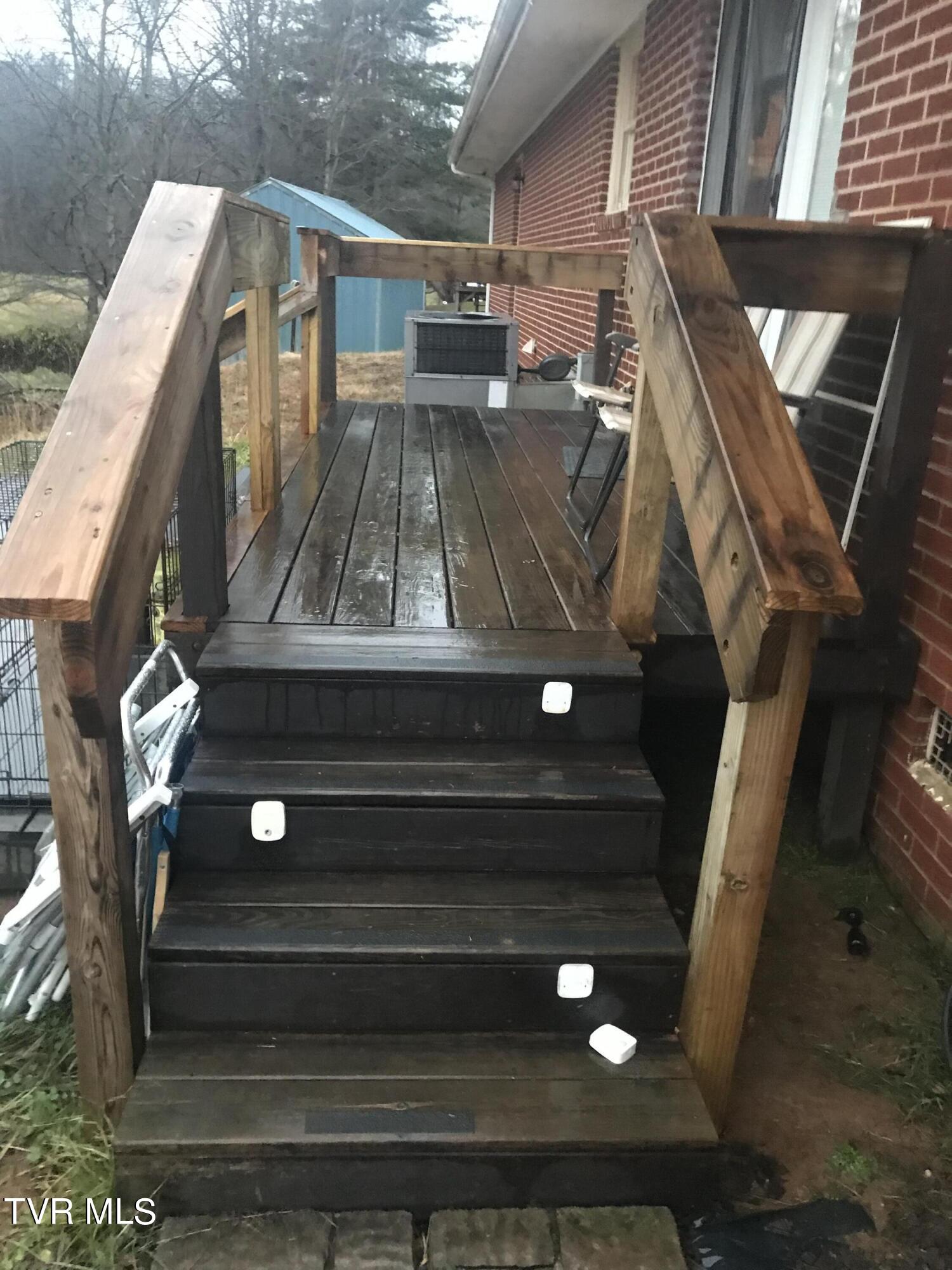 1162 Blue Springs Road Elizabethton, TN 37643 - Photo 26 of 38 STEPS TO BACK DECK