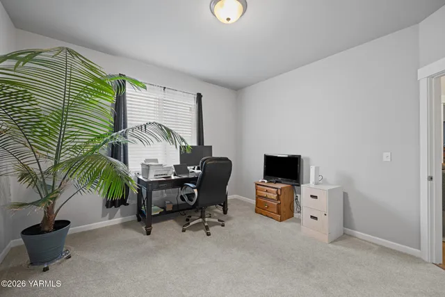 $610,000 | 1425 Valhalla Loop, Selah, WA 98942