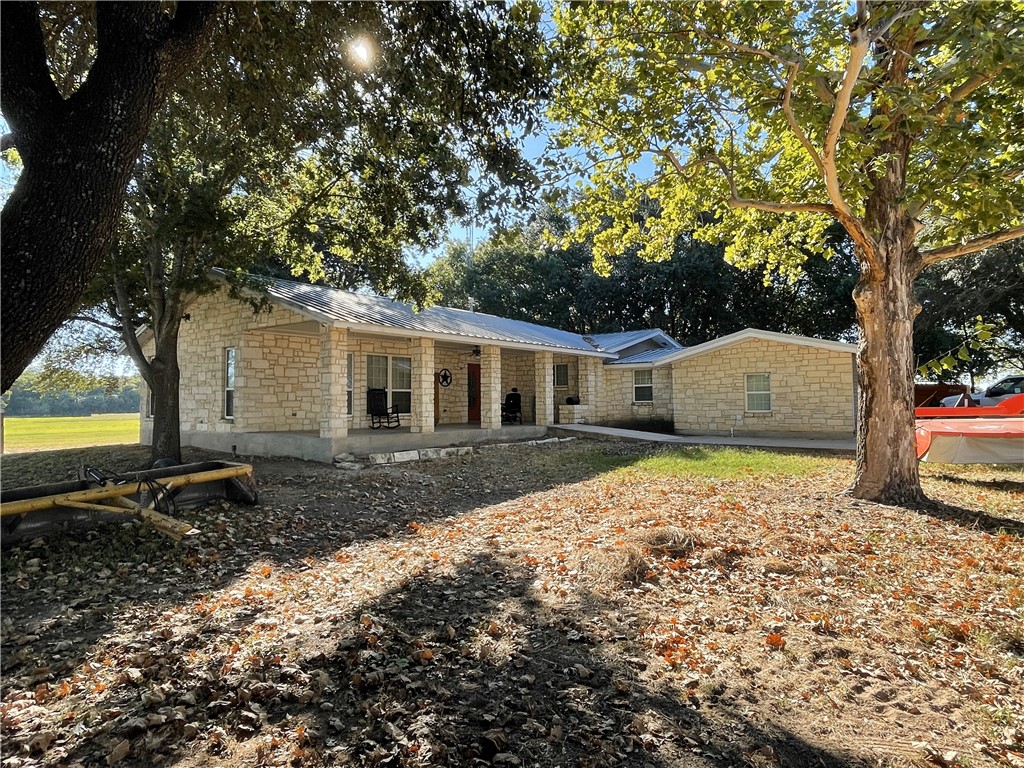 295 Rozell Pass Waco, TX 76705 - Photo 10 of 32