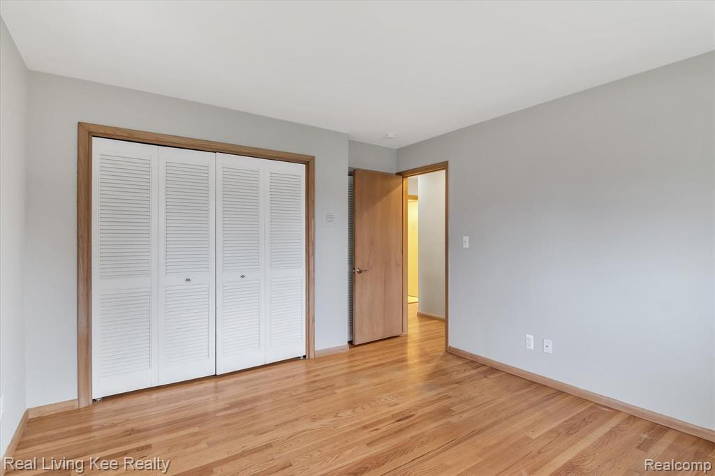710 Castlebar Drive Rochester Hills, MI 48309 - Photo 22 of 35