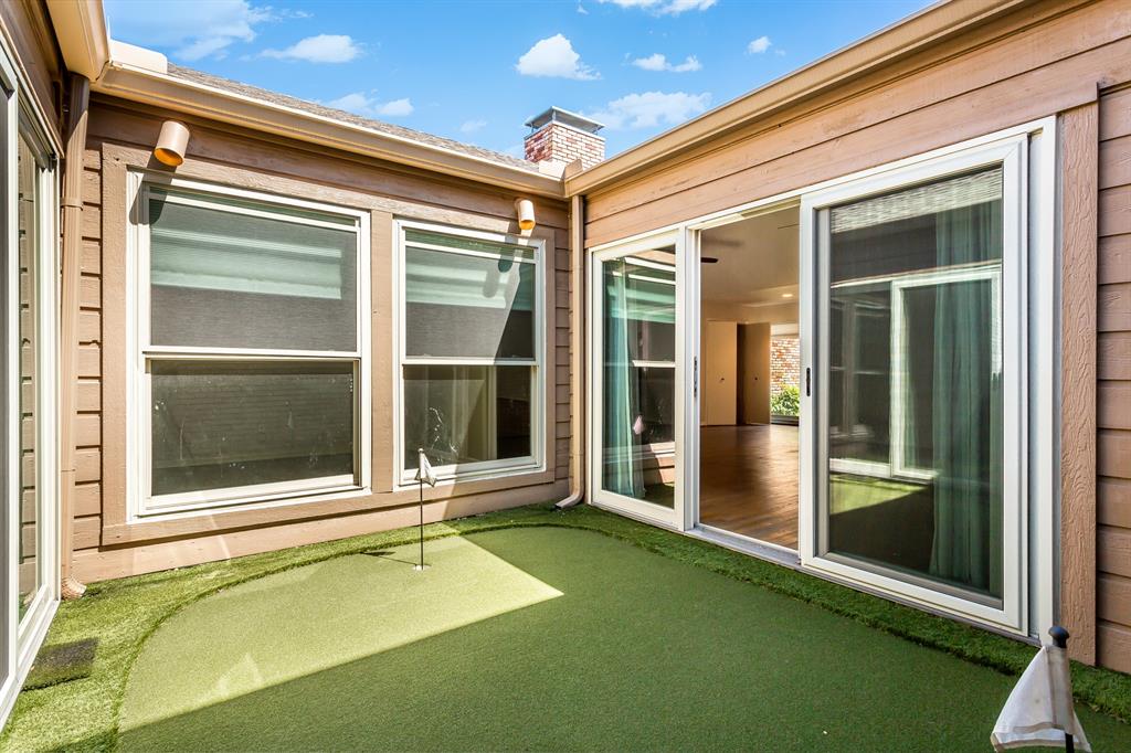 6807 Anglebluff Circle Dallas, TX 75248 - Photo 11 of 28 a view of an entrance of the house