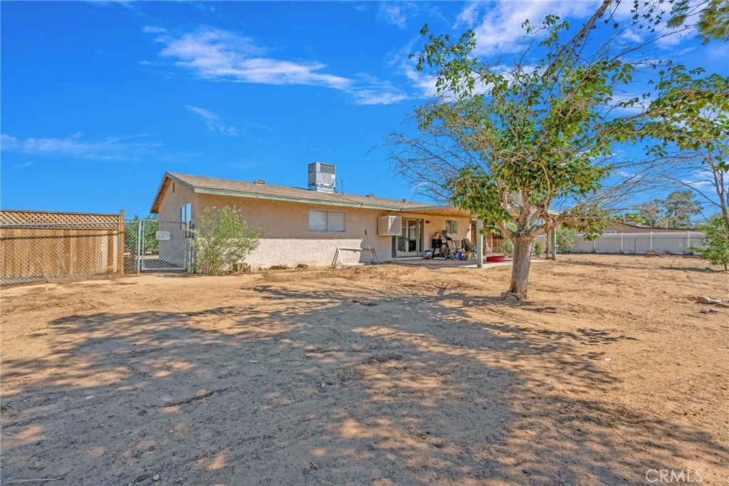 15075 Flathead Road Apple Valley, CA 92307 - Photo 34 of 53