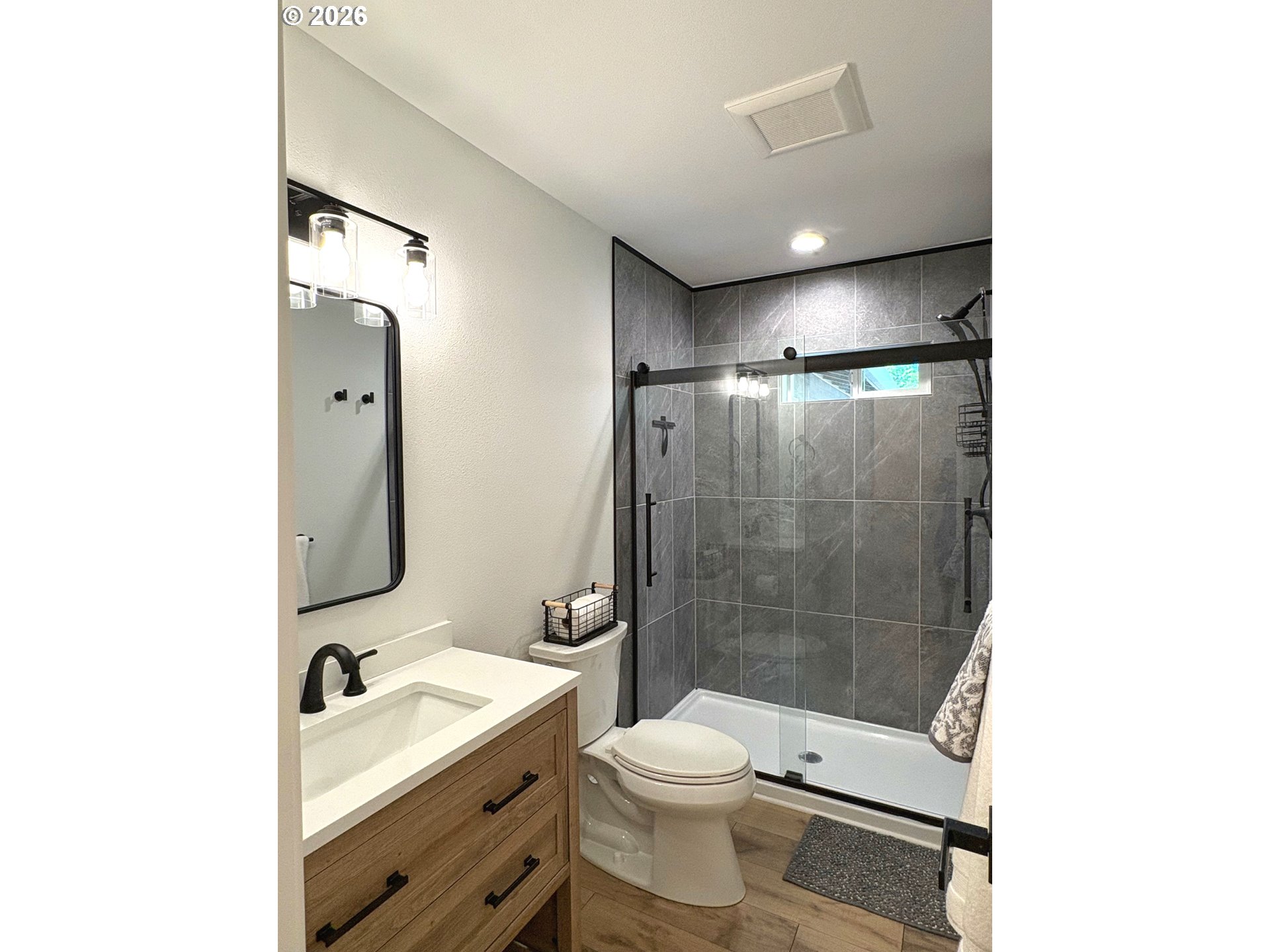 14670 Southwest 88th Avenue Portland, OR 97224 - Photo 24 of 33