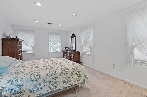 44 Hampshire Road Peabody, MA 01960 - Photo 28 of 40 Gallery Image 28