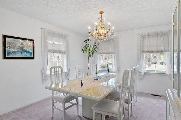 44 Hampshire Road Peabody, MA 01960 - Photo 9 of 40 Gallery Image 9