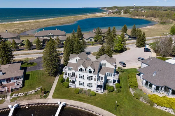 $309,000 | 6 Brookharbor North, Manistee, MI 49660
