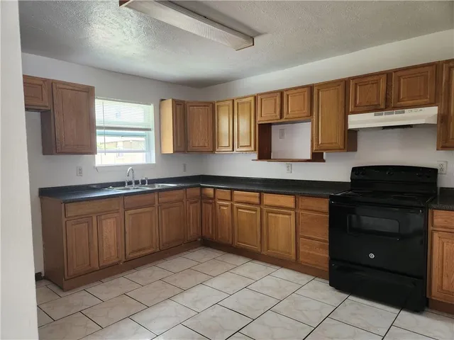 $1,800 | Undisclosed Address, River Ridge, LA 70123