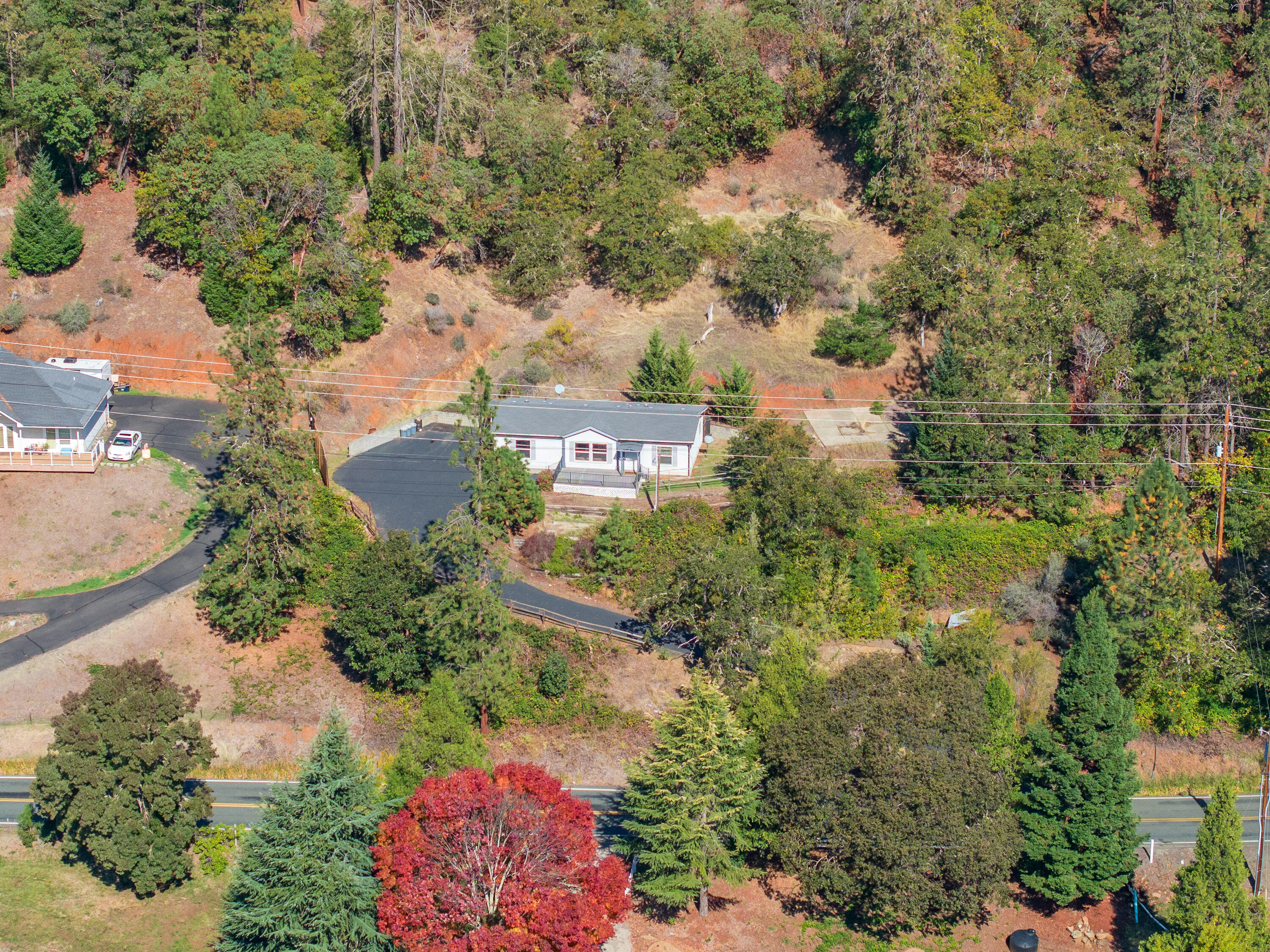 7820 North Applegate Road Grants Pass, OR 97527 - Photo 3 of 35 7820NApplegateRd-002