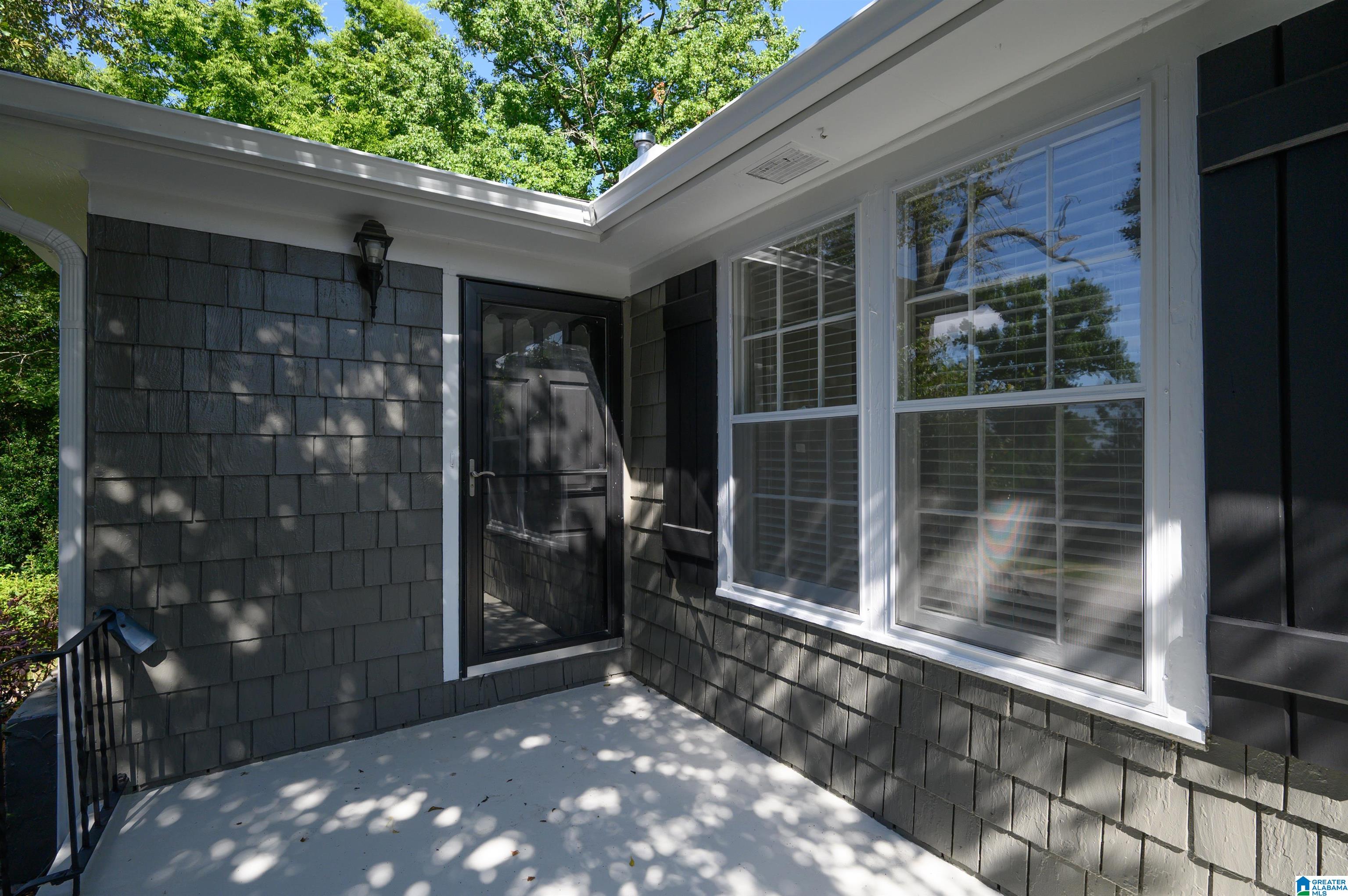 2012 Chestnut Road Birmingham, AL 35216 - Photo 5 of 48