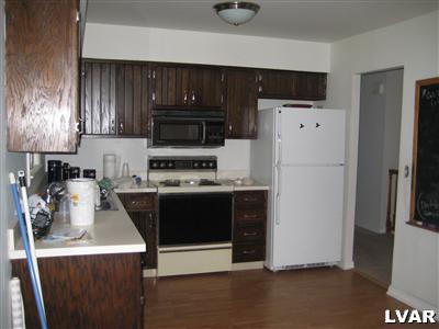 3366 Jacoby Road Coopersburg, PA 18036 - Photo 3 of 11 Gallery Image 3