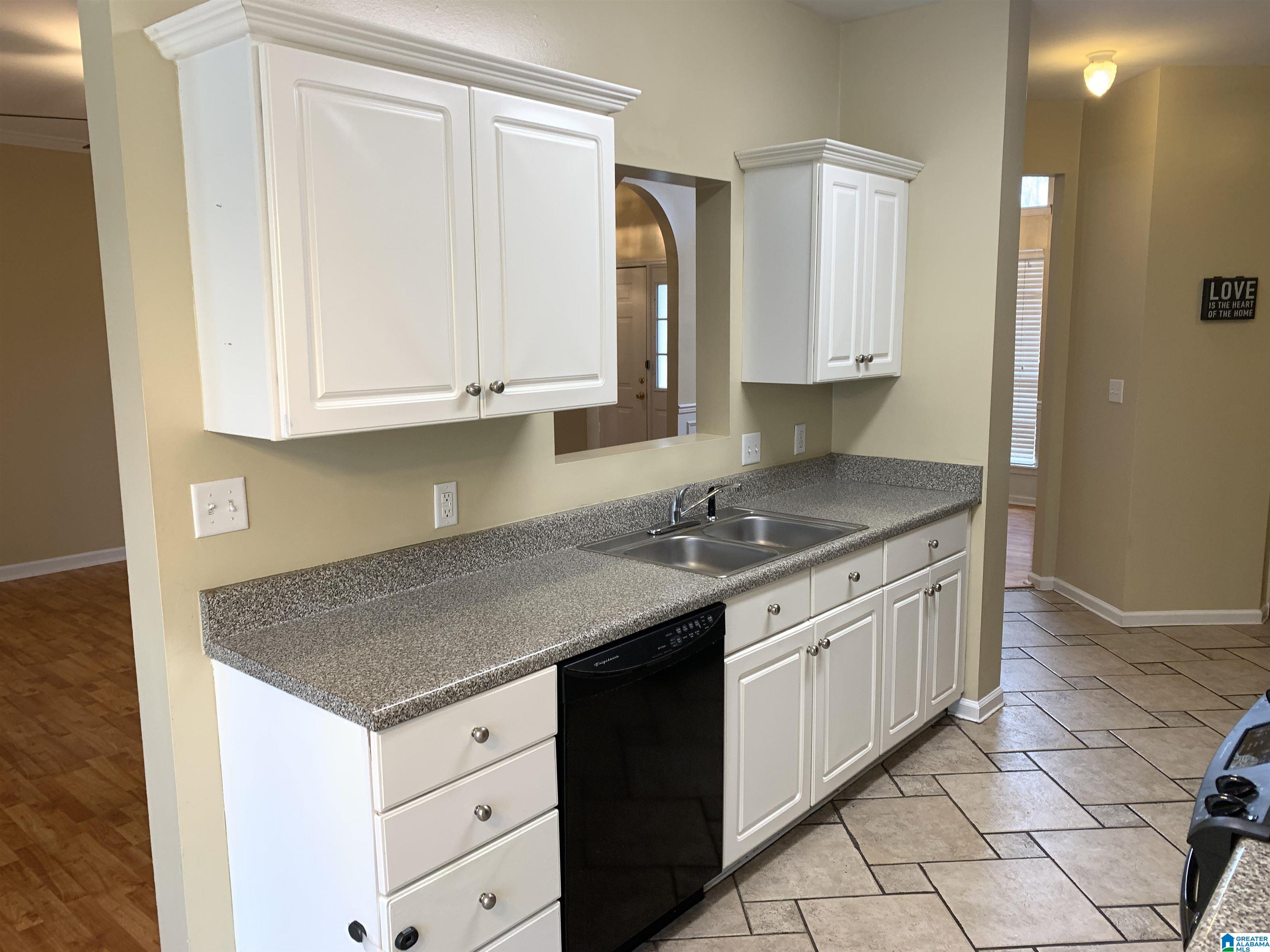 108 Spring Place Alabaster, AL 35007 - Photo 13 of 24