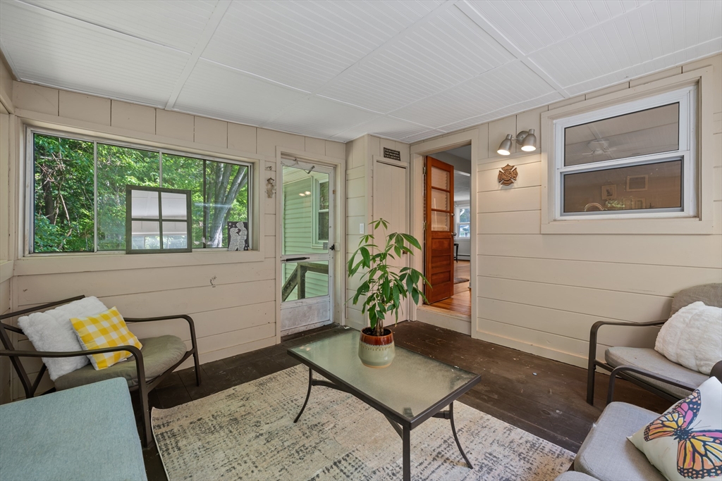 28 Greybert Lane Worcester, MA 01602 - Photo 30 of 35