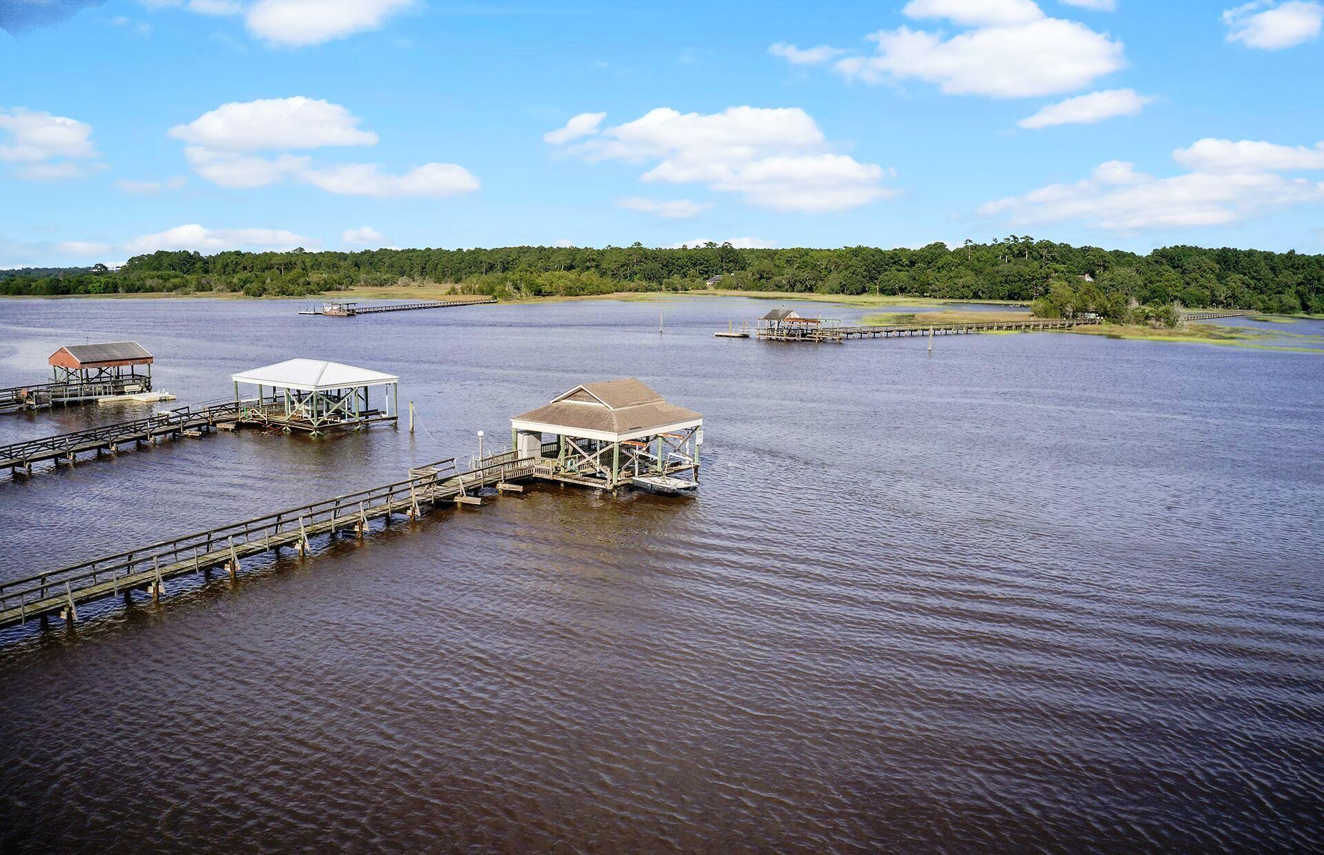 5644 Barbary Coast Road Hollywood, SC 29449 - Photo 2 of 76 70