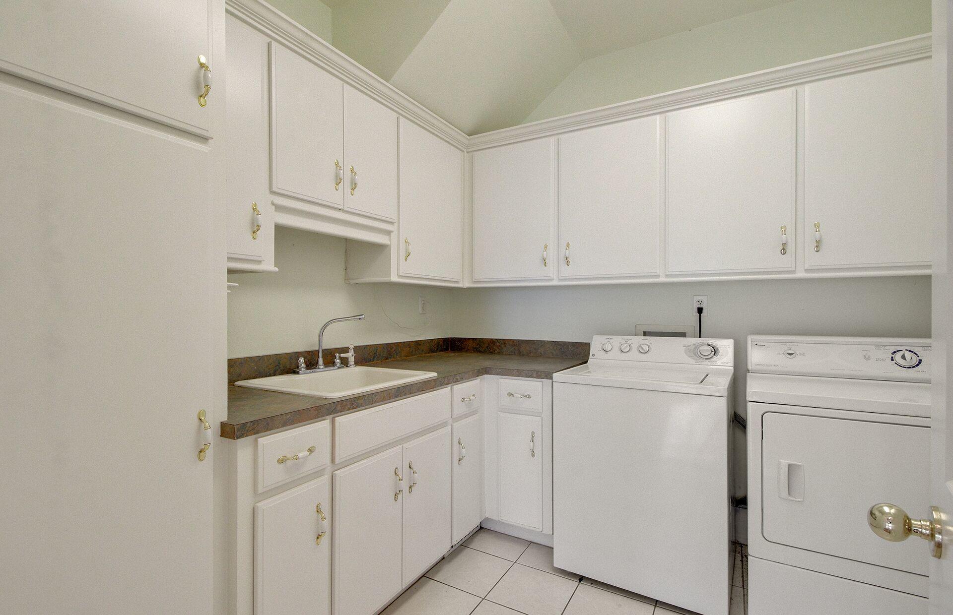 5644 Barbary Coast Road Hollywood, SC 29449 - Photo 61 of 76 Laundry Room