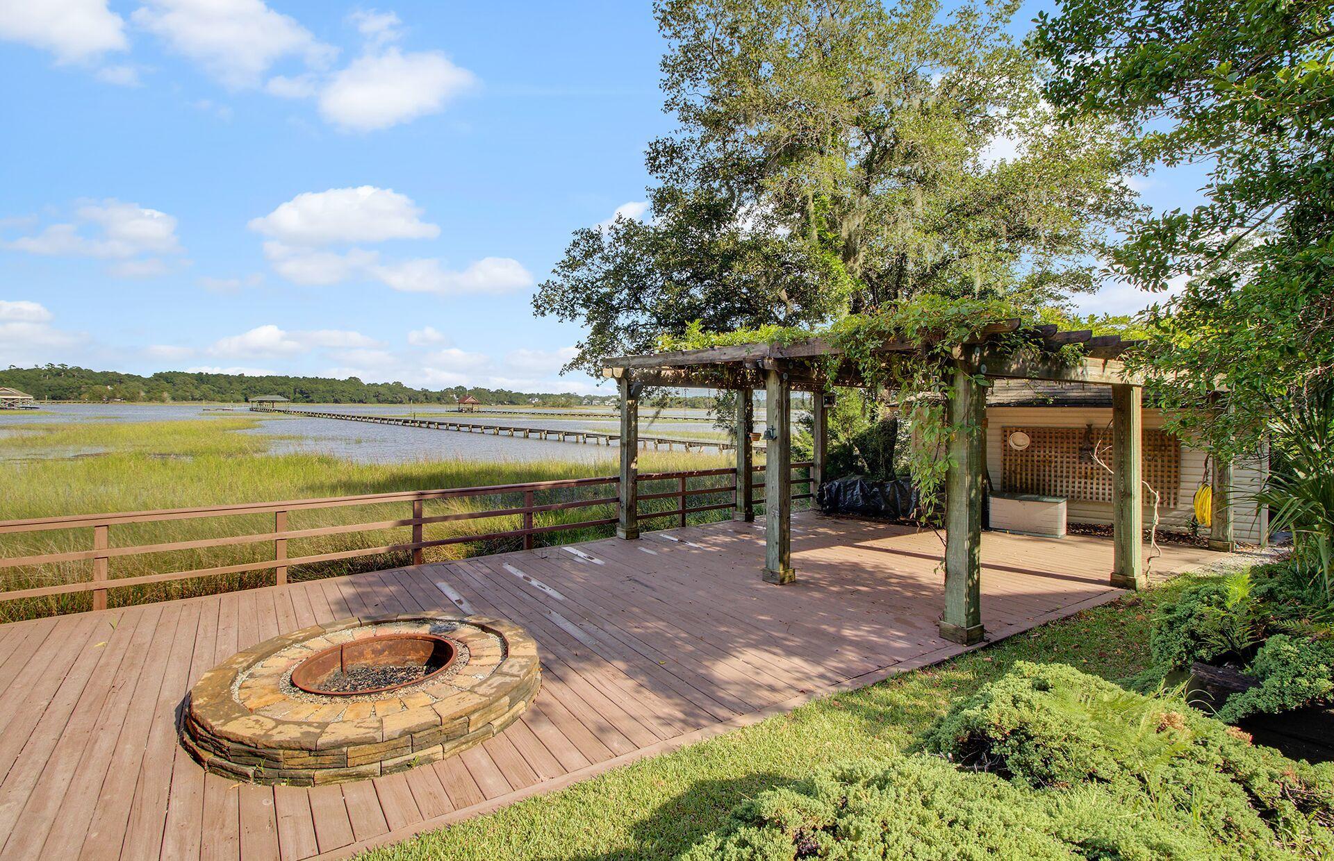 5644 Barbary Coast Road Hollywood, SC 29449 - Photo 8 of 76 PERGOlA & GARDEN SHED