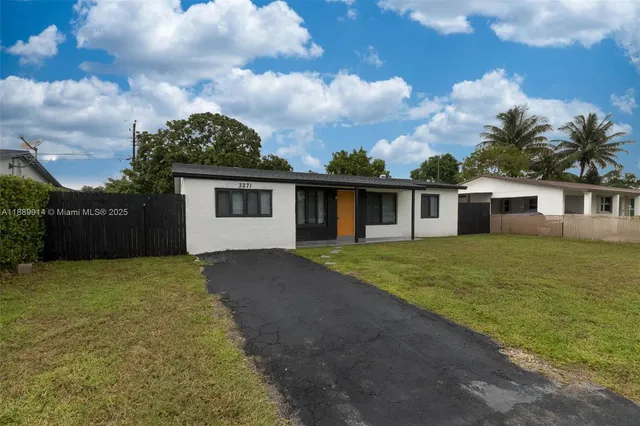 $460,000 | 3271 Northwest 18th Street, Lauderhill, FL 33311