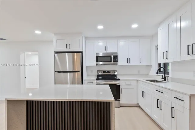 $460,000 | 3271 Northwest 18th Street, Lauderhill, FL 33311