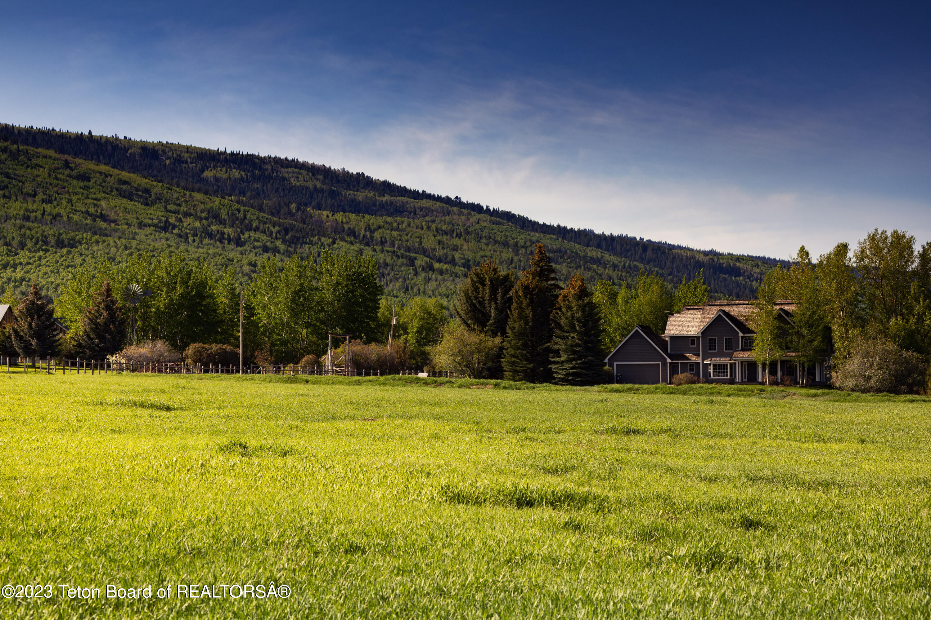 1735 Crooked Creek Road Alta, WY 83414 - Photo 5 of 9 _A1A7186