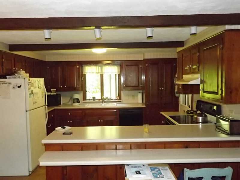 133 Stone Dam Road Glocester, RI 02857 - Photo 2 of 24 Kitchen.