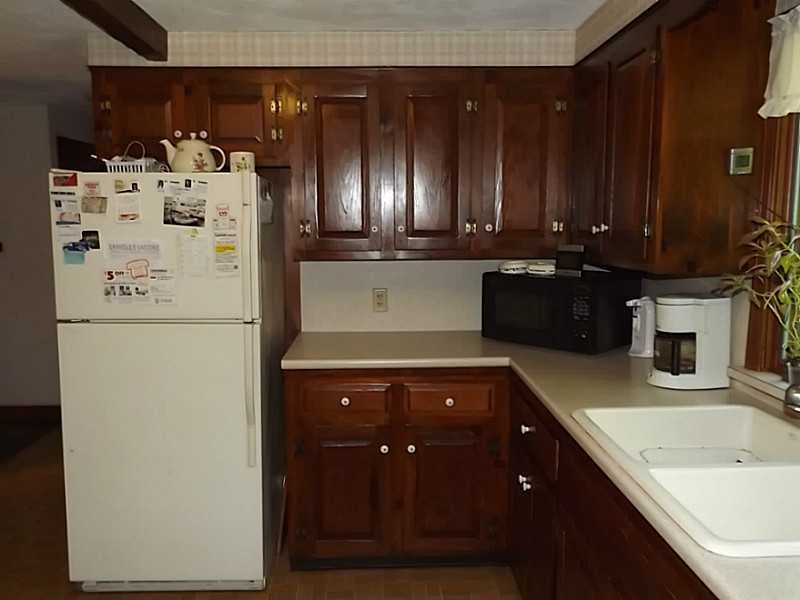 133 Stone Dam Road Glocester, RI 02857 - Photo 3 of 24 Kitchen.