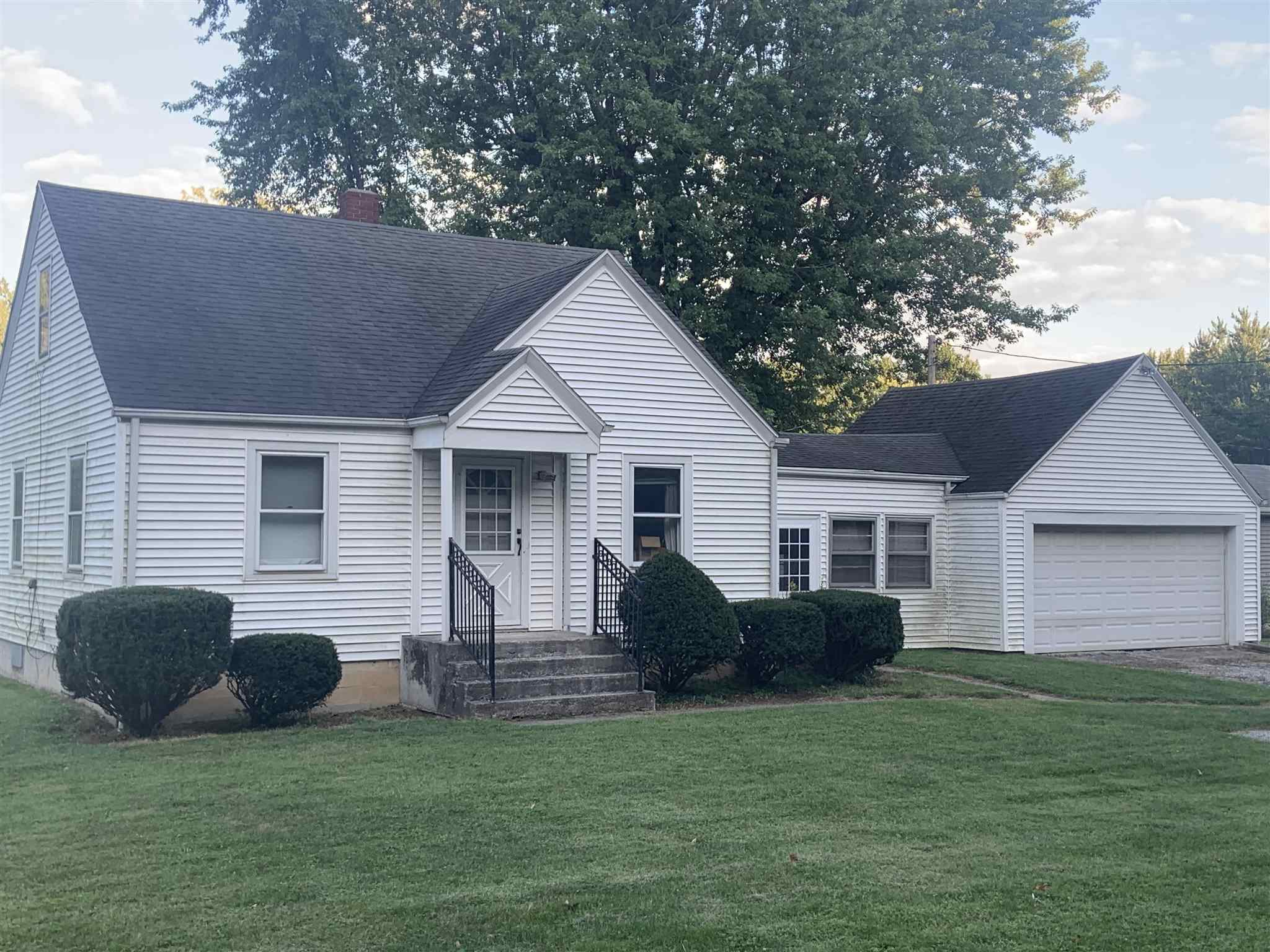 7007 Adams Ctr Road Fort Wayne, IN 46816 - Photo 3 of 29