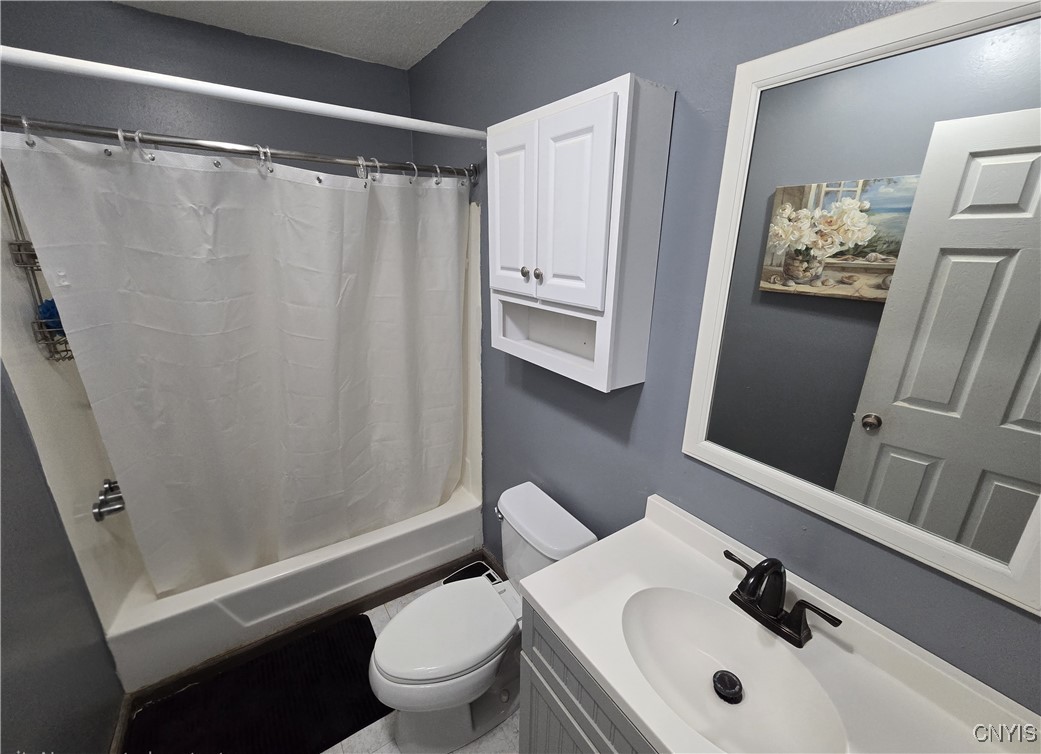 9246 Oakland Road Mentz, NY 13166 - Photo 12 of 15