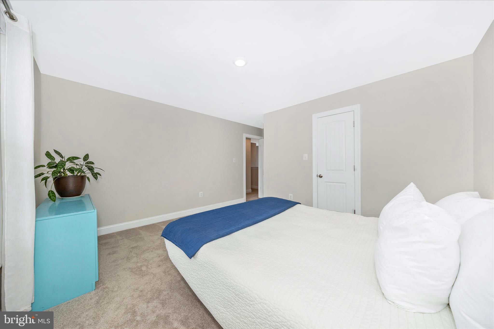 10026 Roulette Drive Hagerstown, MD 21740 - Photo 37 of 73 Bedroom 3