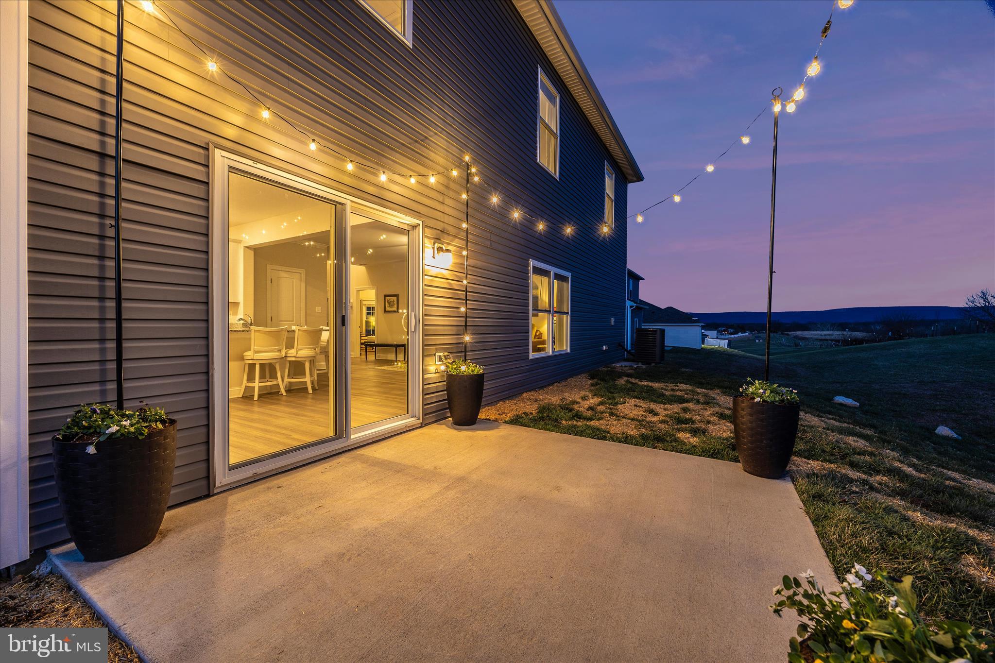 10026 Roulette Drive Hagerstown, MD 21740 - Photo 73 of 73 a bedroom with a large bed and a large window