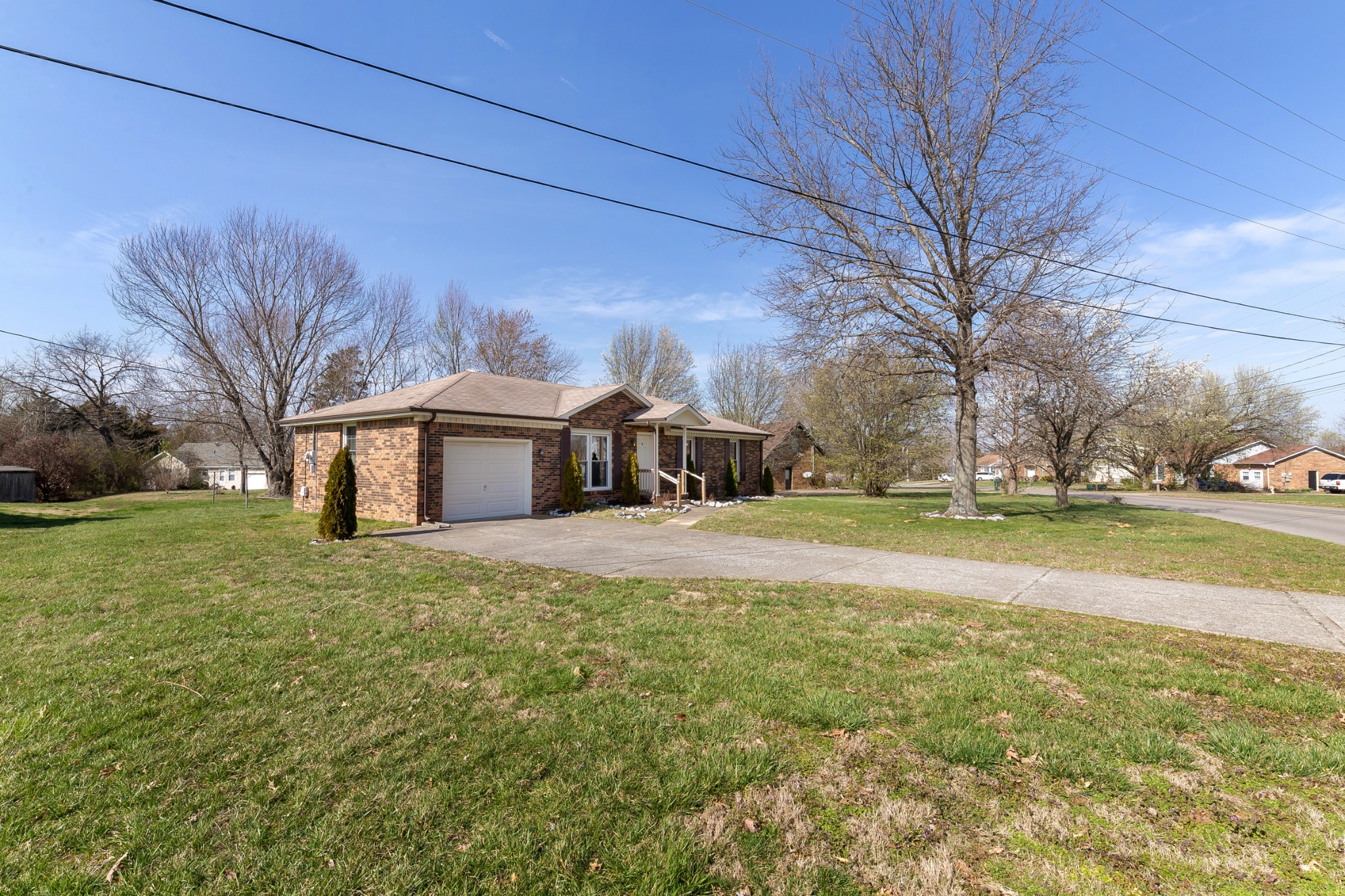 1606 Bevard Road Clarksville, TN 37042 - Photo 2 of 13 Gallery Image 2