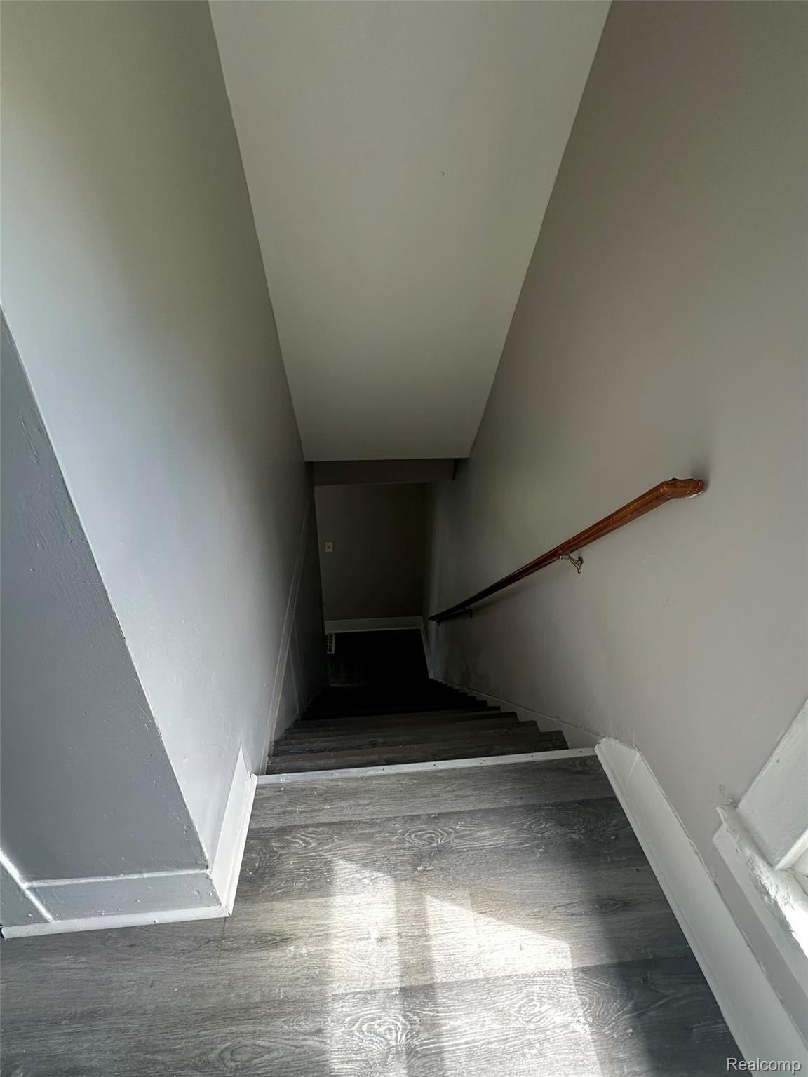 826 East Mt Morris Road Mount Morris, MI 48458 - Photo 31 of 47 031_beyc6a32d904ecbfa.jpg